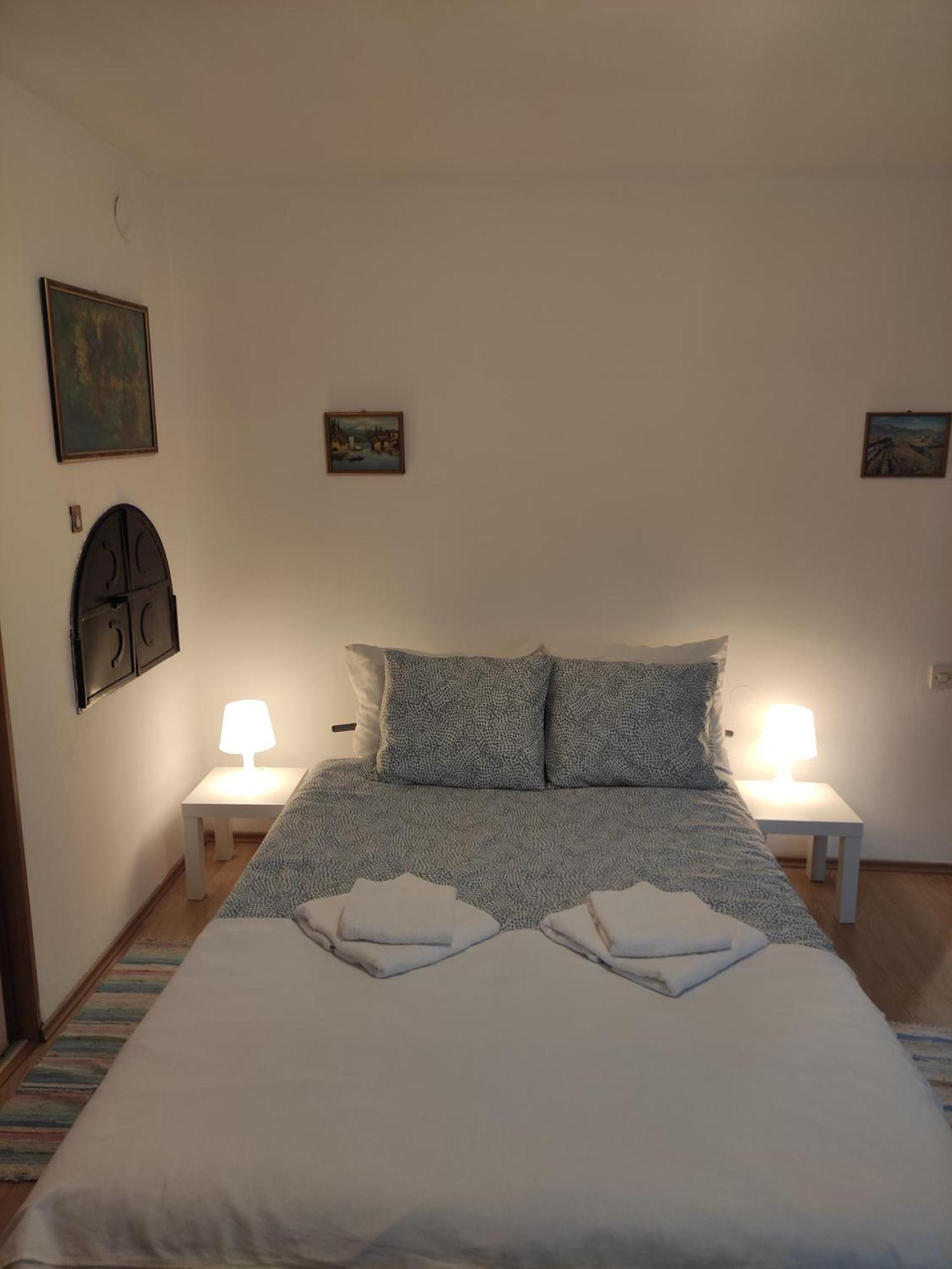 Apartment Apostolovic Kuca Kulturni Spomenik U Centru Grocke Grocka