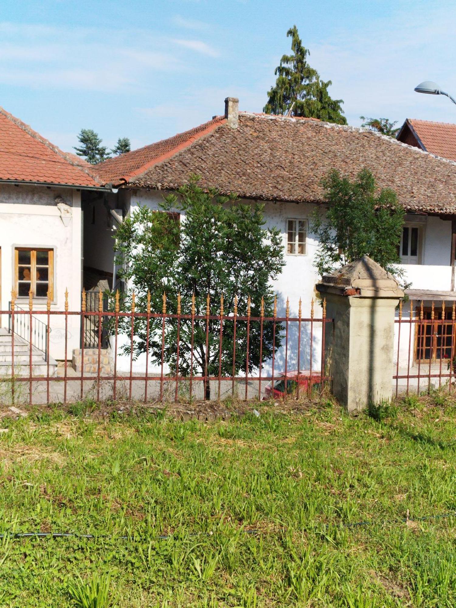 Apostolovic Kuca Kulturni Spomenik U Centru Grocke Apartment *